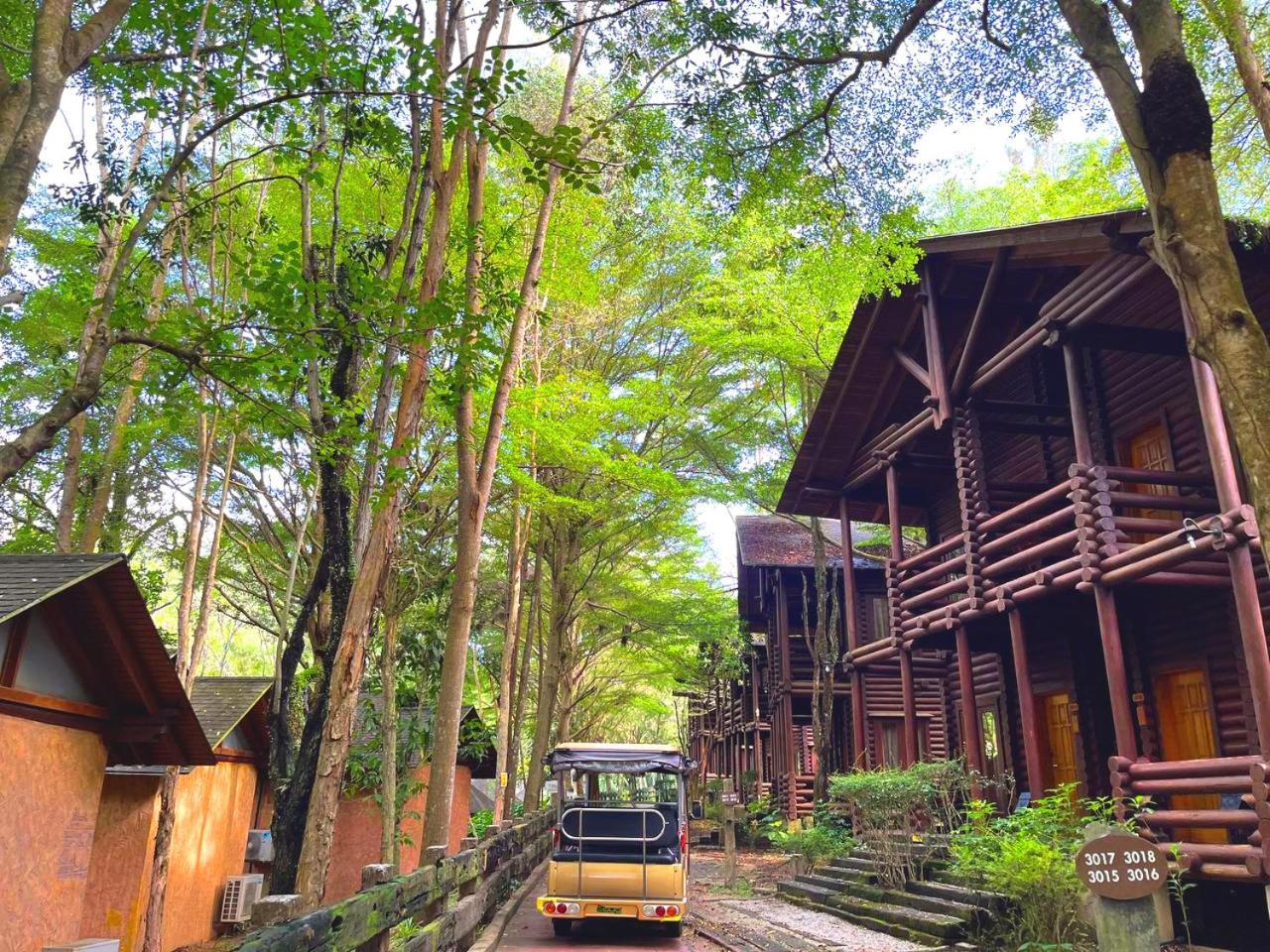 One-Bedroom Villa